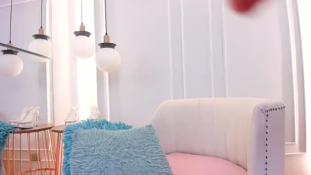 CarolinnaSaenz online show from June 2026 11:31:01 AM