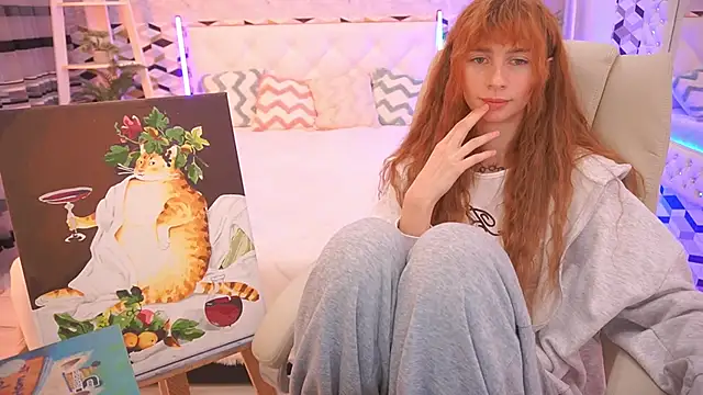 Nicol Moonn online show from June 2026 02:33:01 PM