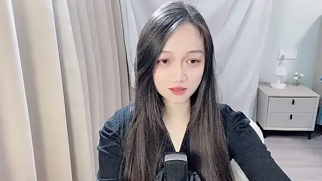 BoiI2u online show from February 2026 06:31:01 AM