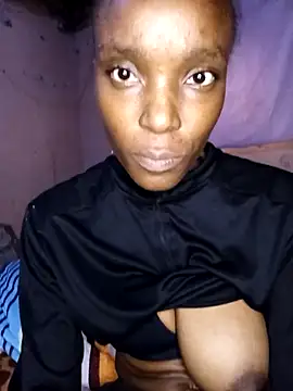 Snapshot of Beverlygurlx6 chatting on March 2026 07:56:01 AM Beverlygurlx6 online show from March 2026 07:56:01 AM