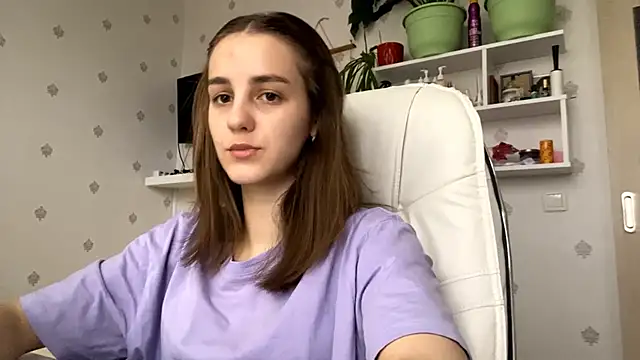 SweetieKatie online show from December 2025 08:08:02 AM