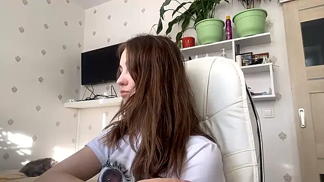 Snapshot of SweetieKatie chatting on February 2026 11:58:02 AM SweetieKatie online show from February 2026 11:58:02 AM