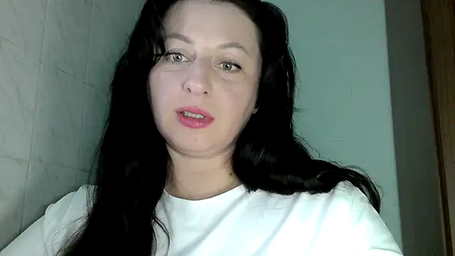 MelinaAx online show from April 2026 06:32:01 PM