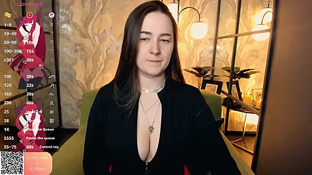 EmmaBloomm online show from May 2026 11:55:01 PM