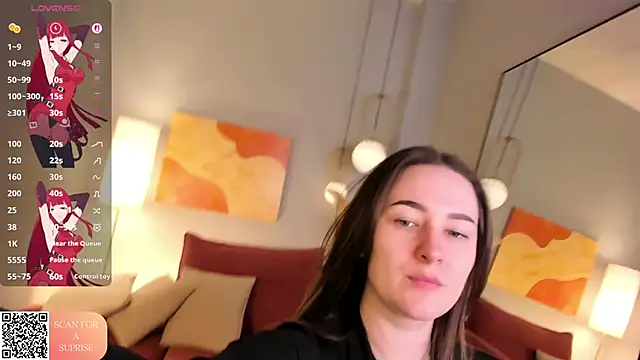 EmmaBloomm online show from May 2026 11:10:01 PM