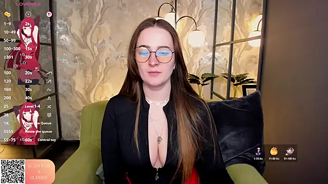 EmmaBloomm online show from May 2026 10:48:02 PM