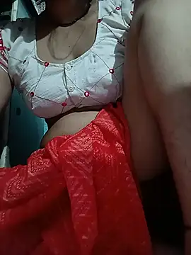 Snapshot of beutiful_hot chatting on June 2026 01:21:01 AM beutiful hot online show from June 2026 01:21:01 AM