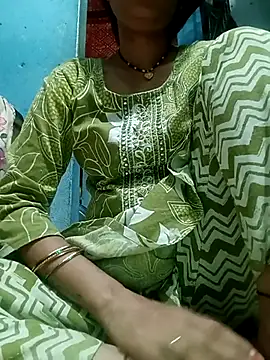 Snapshot of beutiful_hot chatting on July 2026 10:45:01 PM beutiful hot online show from July 2026 10:45:01 PM