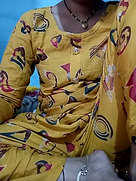 Snapshot of beutiful_hot chatting on July 2026 11:25:01 AM beutiful hot online show from July 2026 11:25:01 AM