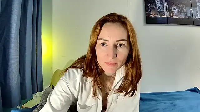 Leila cam18 online show from December 2025 05:30:01 PM