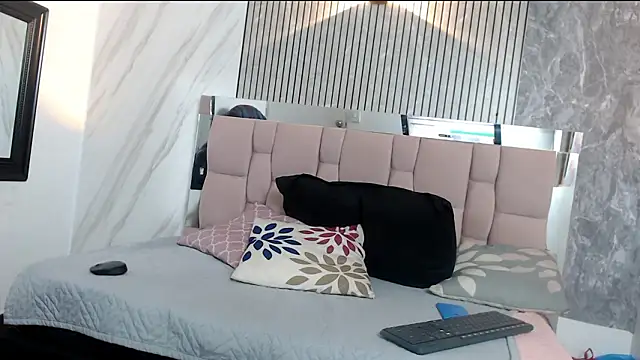 hanna  palmer1 online show from January 2026 02:55:01 PM