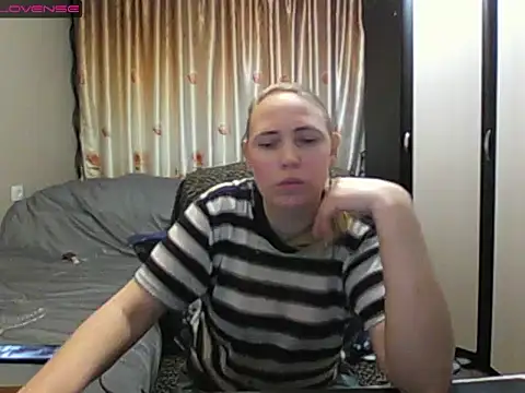 JenniDeep online show from April 2026 08:55:02 PM