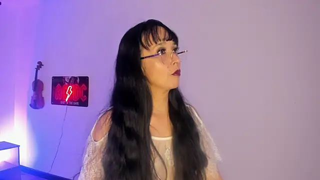 kata leinn online show from November 2025 08:35:02 PM