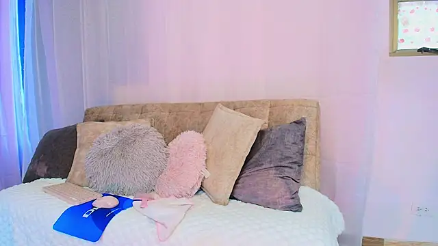 Snapshot of lizzy_kane chatting on February 2026 08:08:02 PM lizzy kane online show from February 2026 08:08:02 PM