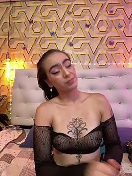 MelanyyJhonson15 online show from April 2026 02:49:01 AM