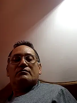 Snapshot of Paymon5 chatting on November 2025 04:28:02 PM Paymon5 online show from November 2025 04:28:02 PM