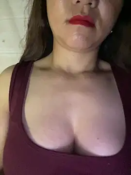 Diana-sexyy online show from June 2026 10:45:02 PM