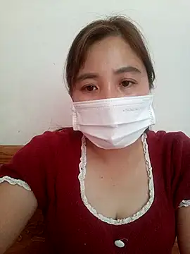 Snapshot of Little-Red123 chatting on November 2025 03:38:01 AM Little-Red123 online show from November 2025 03:38:01 AM