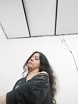 chibi love online show from November 2025 09:08:02 AM