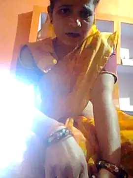 Bigg bhabi online show from November 2025 12:11:01 PM