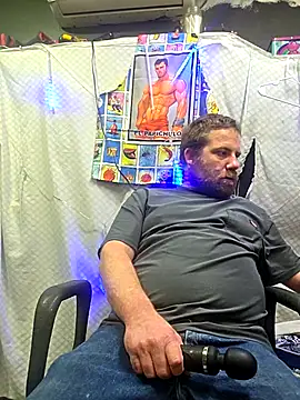 Snapshot of Txweld69 chatting on January 2026 04:01:01 PM Txweld69 online show from January 2026 04:01:01 PM