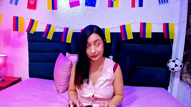 VictoriaRouge  online show from June 2026 08:30:02 PM