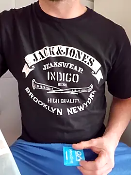 Snapshot of 7allexx chatting on November 2025 10:49:02 AM 7allexx online show from November 2025 10:49:02 AM