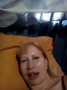 Snapshot of SexyMilf1211 chatting on February 2026 06:31:01 PM SexyMilf1211 online show from February 2026 06:31:01 PM