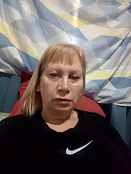 Snapshot of SexyMilf1211 chatting on April 2026 05:10:02 PM SexyMilf1211 online show from April 2026 05:10:02 PM