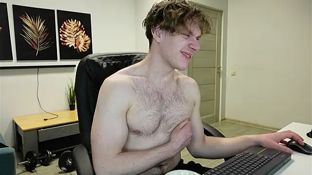 Charles Dreams online show from March 2026 06:58:01 PM