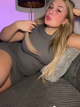 BlondeSarah2006 online show from January 2026 08:23:01 PM