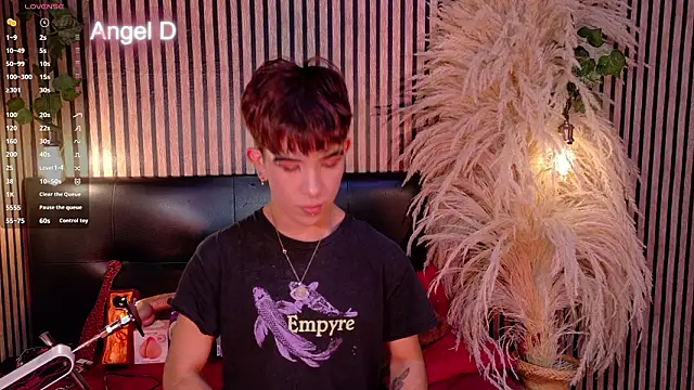 Angeldust19 online show from February 2026 04:02:01 AM