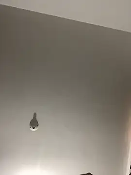 Hopemoretti online show from February 2026 08:05:01 PM