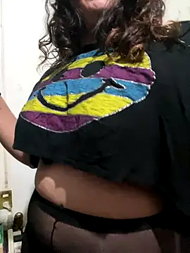 Zaphiro007 online show from December 2025 02:28:02 AM