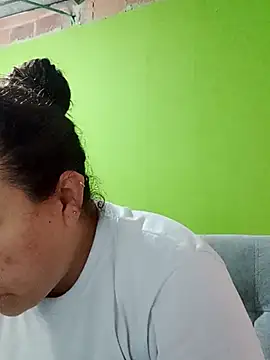 Snapshot of Rouse_hot_ chatting on March 2026 10:42:01 AM Rouse hot online show from March 2026 10:42:01 AM