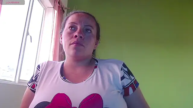 Snapshot of Rouse_hot_ chatting on June 2026 10:41:01 PM Rouse hot online show from June 2026 10:41:01 PM