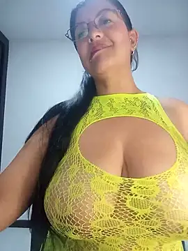 CelesteAlvarez1989 online show from June 2026 04:17:02 AM