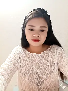 Snapshot of sara-xx chatting on February 2026 02:32:02 AM sara-xx online show from February 2026 02:32:02 AM