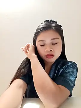 Snapshot of sara-xx chatting on February 2026 02:38:02 PM sara-xx online show from February 2026 02:38:02 PM