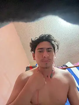 Snapshot of algila08 chatting on March 2026 07:32:02 AM algila08 online show from March 2026 07:32:02 AM