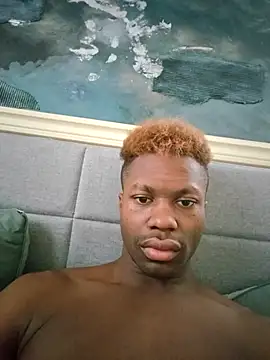 Wizinoir online show from November 2025 07:51:02 PM