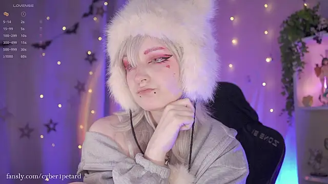 Snapshot of vronnier chatting on February 2026 03:20:01 PM vronnier online show from February 2026 03:20:01 PM