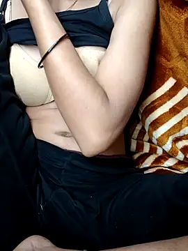 Miss Nidhi89 online show from January 2026 09:57:01 PM