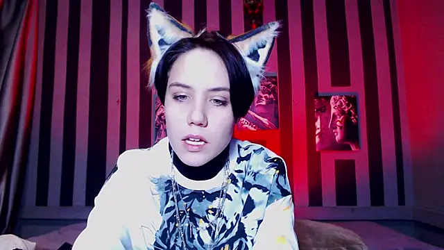 onaloon online show from December 2025 01:45:01 AM