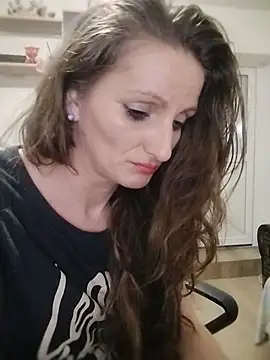 CrazyMaya39 online show from June 2026 06:52:02 AM