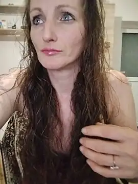 CrazyMaya39 online show from June 2026 10:56:02 PM