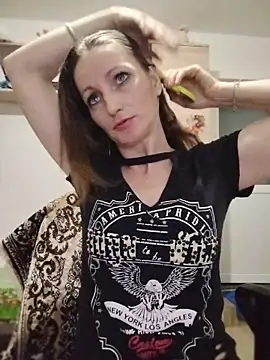 CrazyMaya39 online show from June 2026 09:28:02 PM