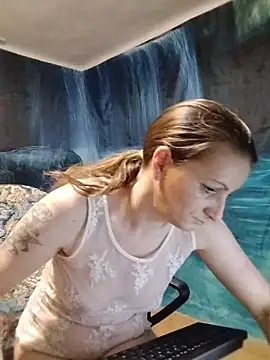 CrazyMaya39 online show from July 2026 10:14:02 PM
