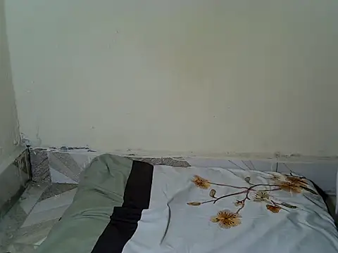 Snapshot of Bayanda62 chatting on December 2025 08:20:02 AM Bayanda62 online show from December 2025 08:20:02 AM