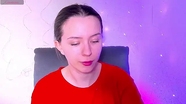 BellaVelure6767 online show from April 2026 11:47:02 PM